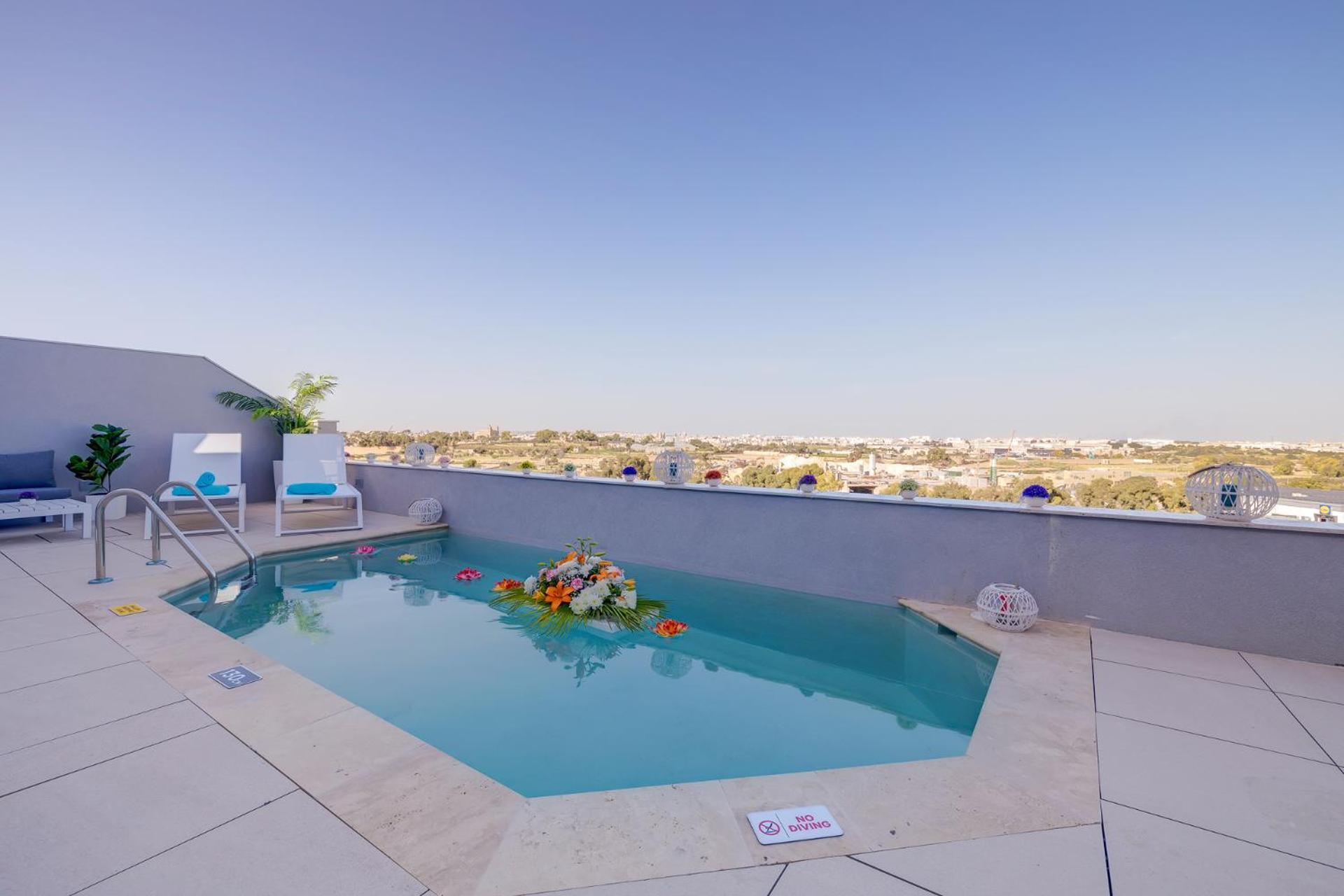 Salmar Court Holiday Apartments Hal Ghaxiak Extérieur photo