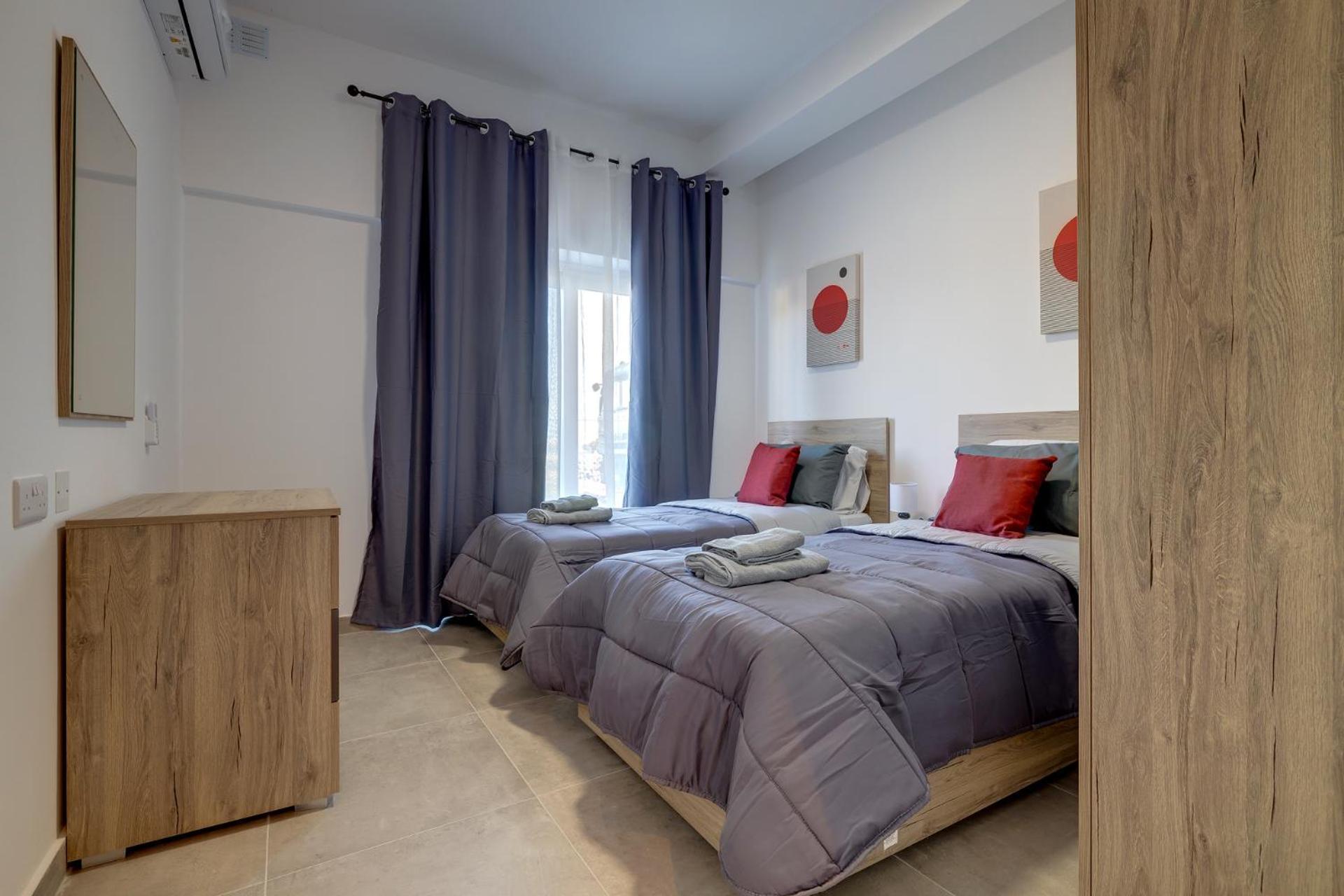 Salmar Court Holiday Apartments Hal Ghaxiak Extérieur photo